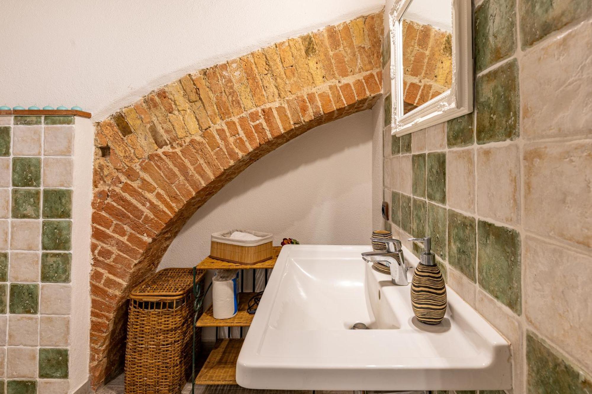 Pociano 1863 - Country House With Stunning View Of Siena Lupompesi 外观 照片